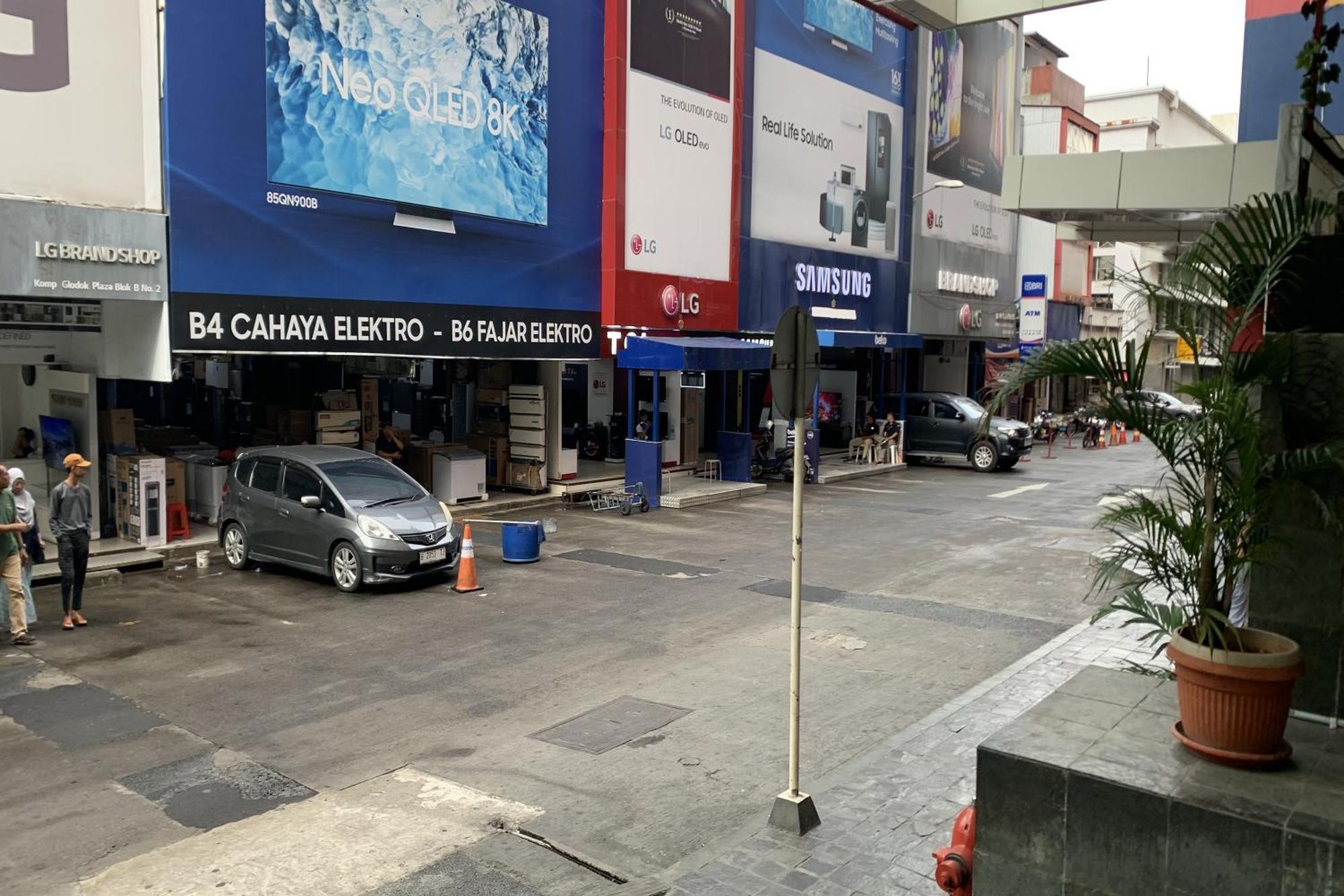 Hotel Glodok Plaza Jacarta Exterior foto
