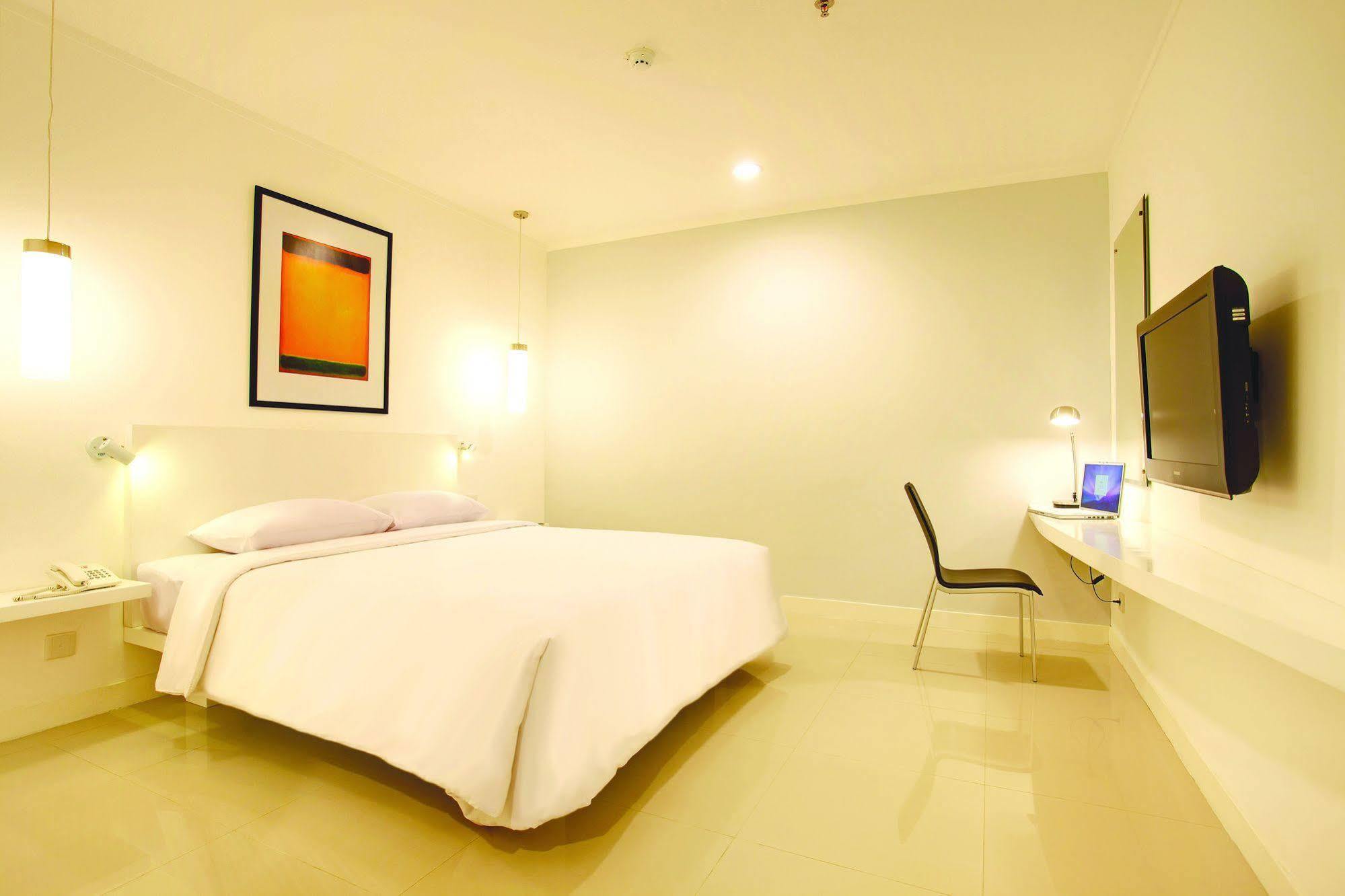 Hotel Glodok Plaza Jacarta Exterior foto